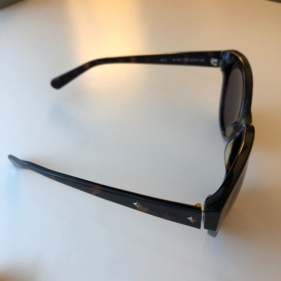 Balmain Black BI7001 Butterfly Sunglasses Cateye